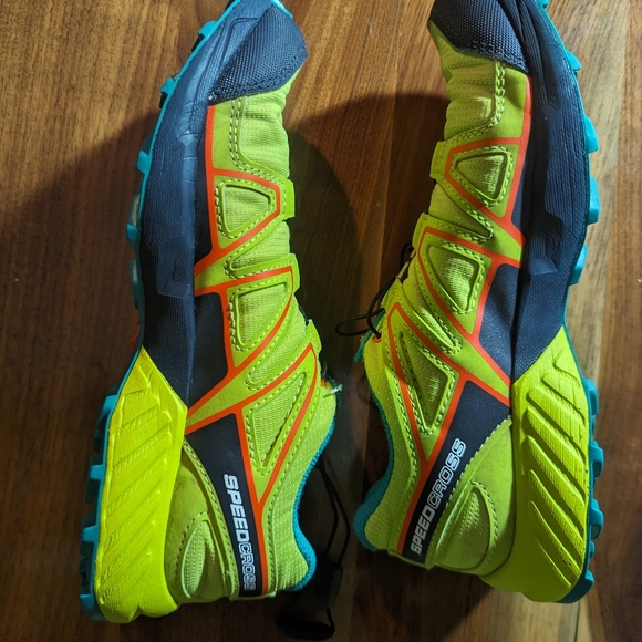 Salomon Sneakers - Picture 7 of 10